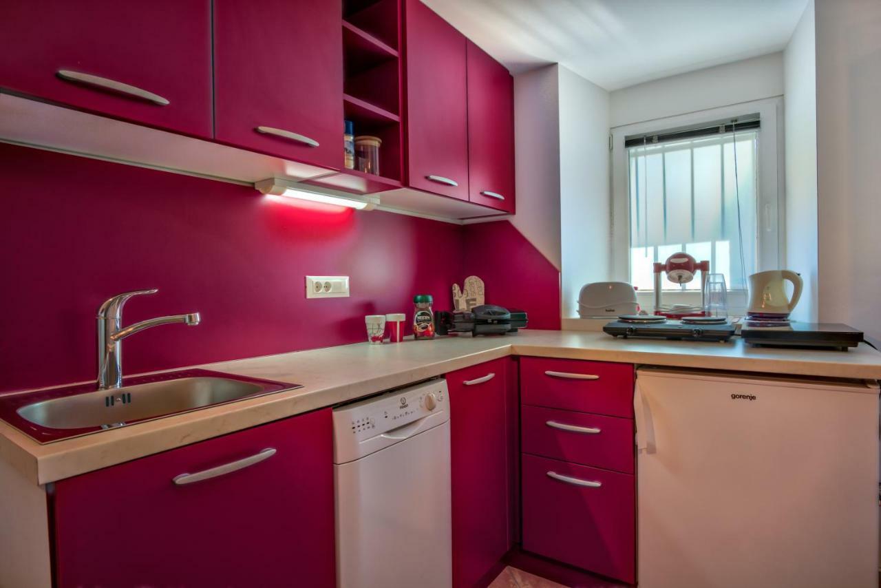 Apartment Pod Velbi Ljubljana Eksteriør billede